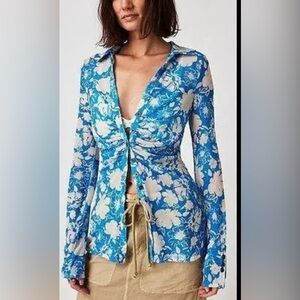 🍀FREE PEOPLE🍀LUCKY SHIRTEE🍀LIKE NEW NEVER WORN!